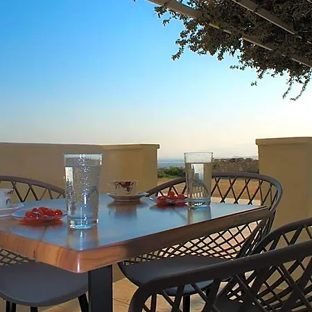 Alta Vista Naxos Hotel 3*